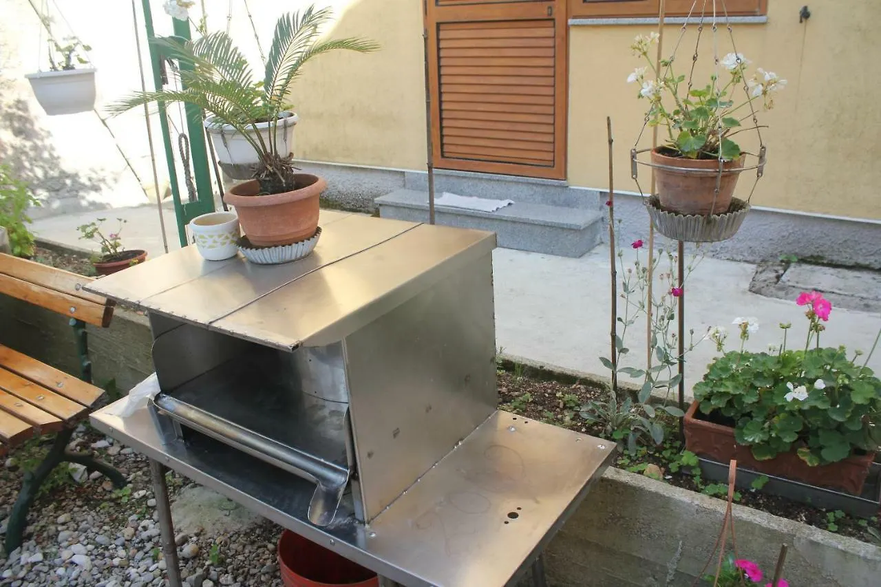 Apartmani Banina Ika Apartment